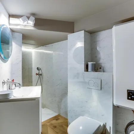 Appartement, Place Vendome *